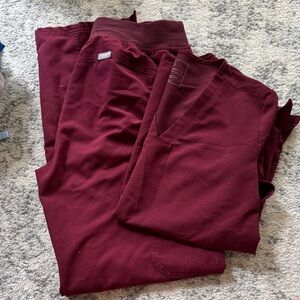 Figs Maroon Scrub Set
